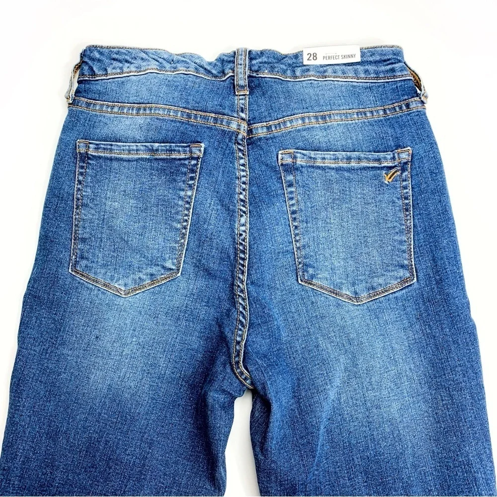 William Rast Vintage Mid Rise Skinny Jeans NWT Sz 28 - Picture 8 of 13